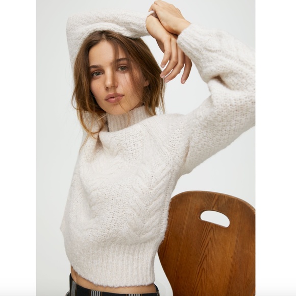 Melly sweater aritzia Clearance